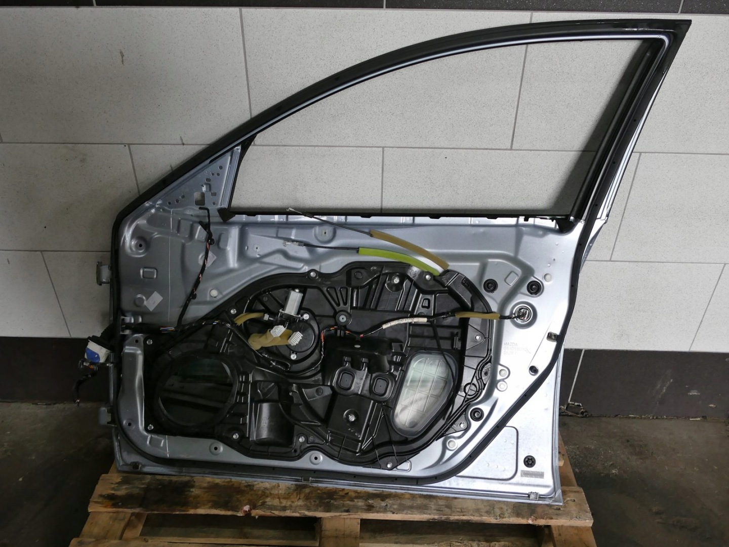 MAZDA 6 GH LIFT door right front front 40B