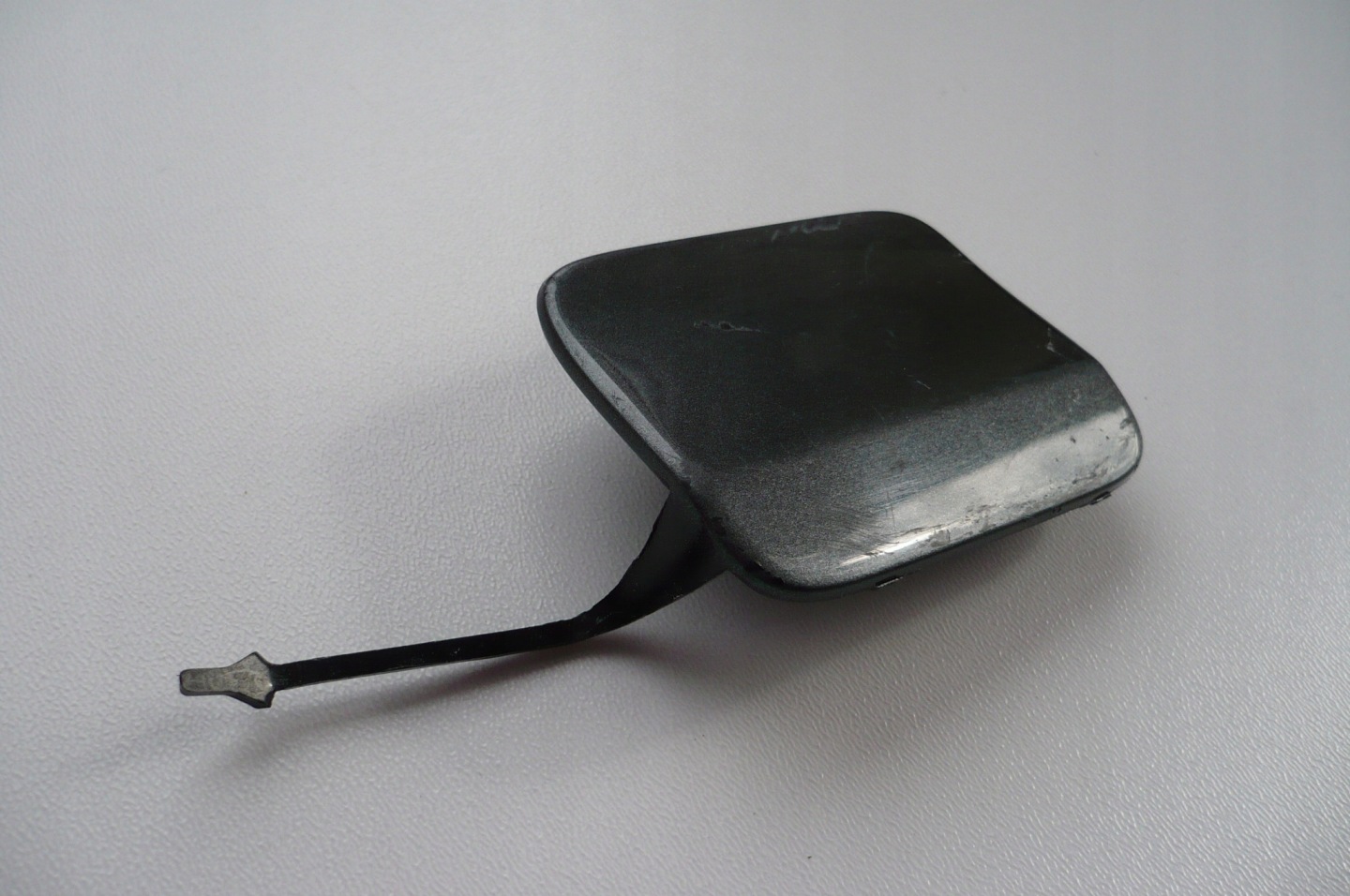 AUDI Q7 II 2015-18 S-LINE S LINE towing hook cap bumper rear part right