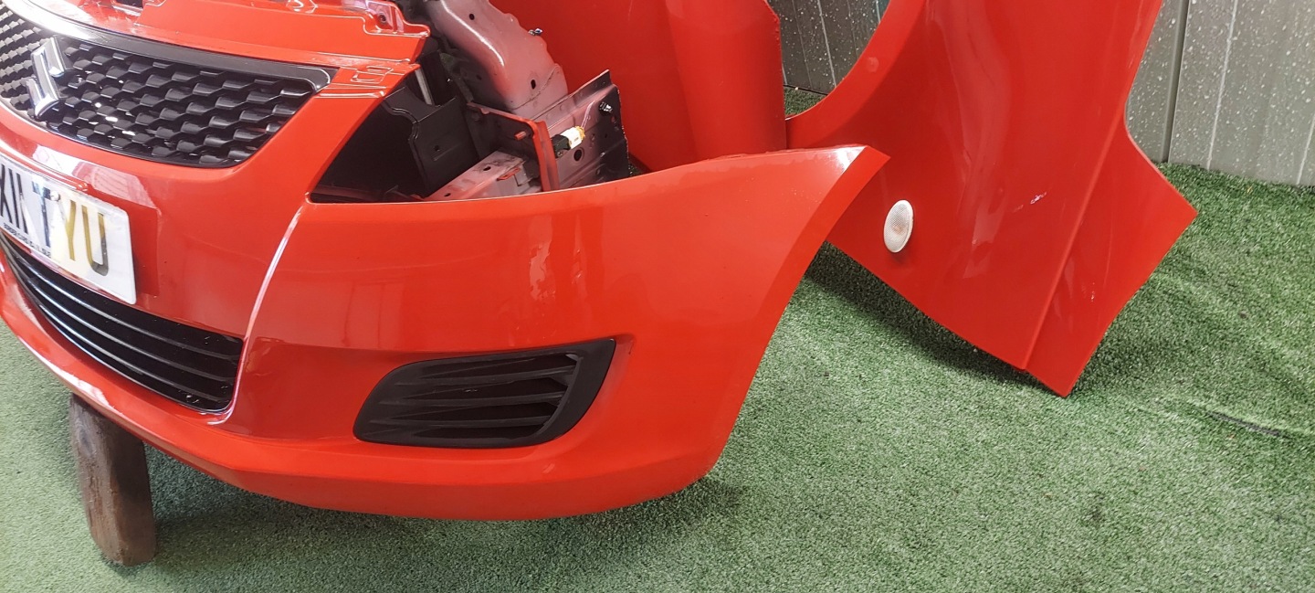 bumper front SUZUKI SWIFT 10-13 LAK: ZCF