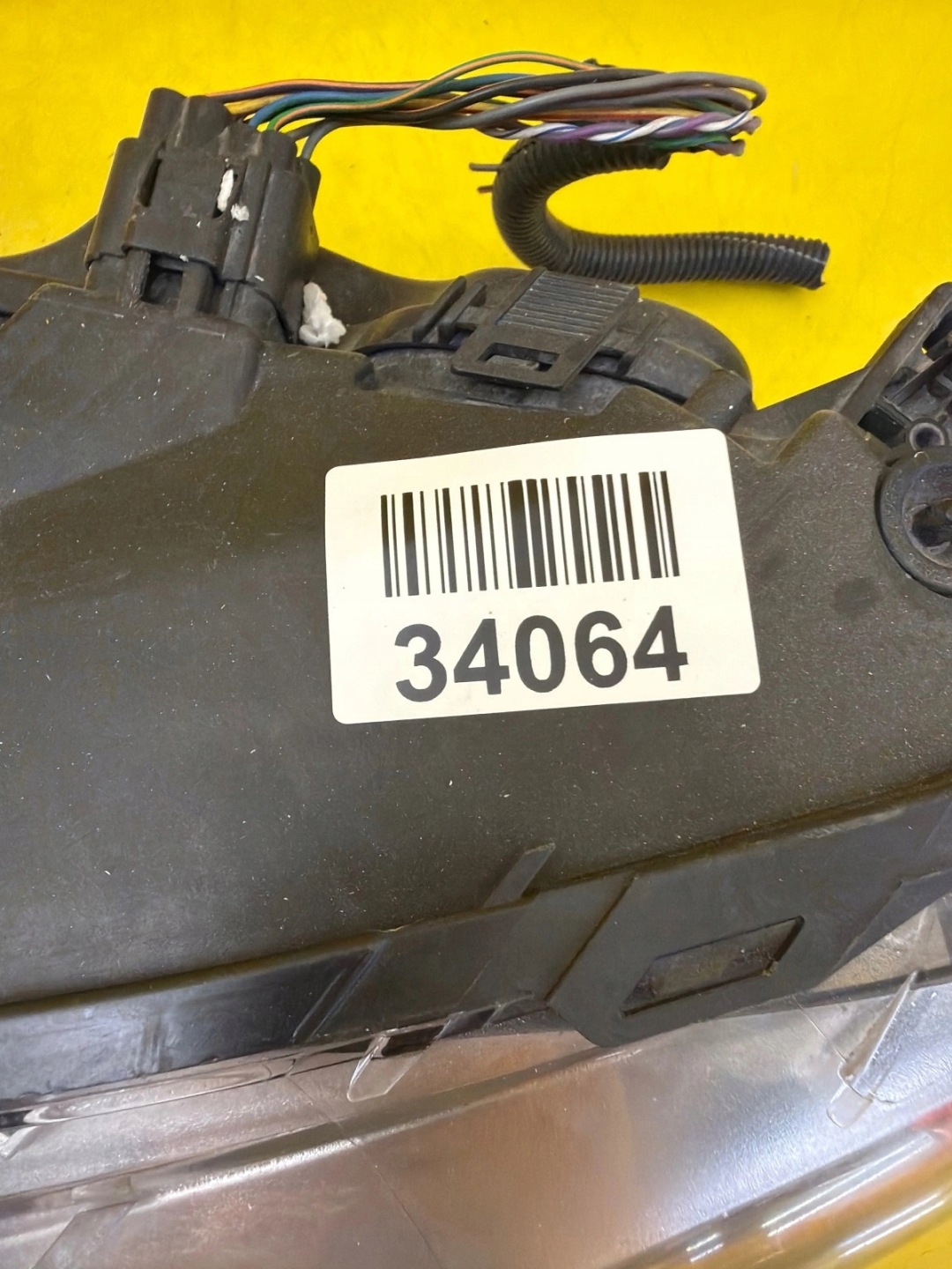 light left Volvo V70 III S80 II Xenon non-setting 31214347