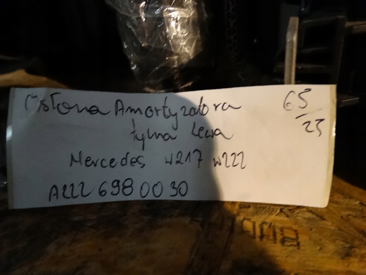 fedél AMORTYZATORA bal hátso MERCEDES W222 1