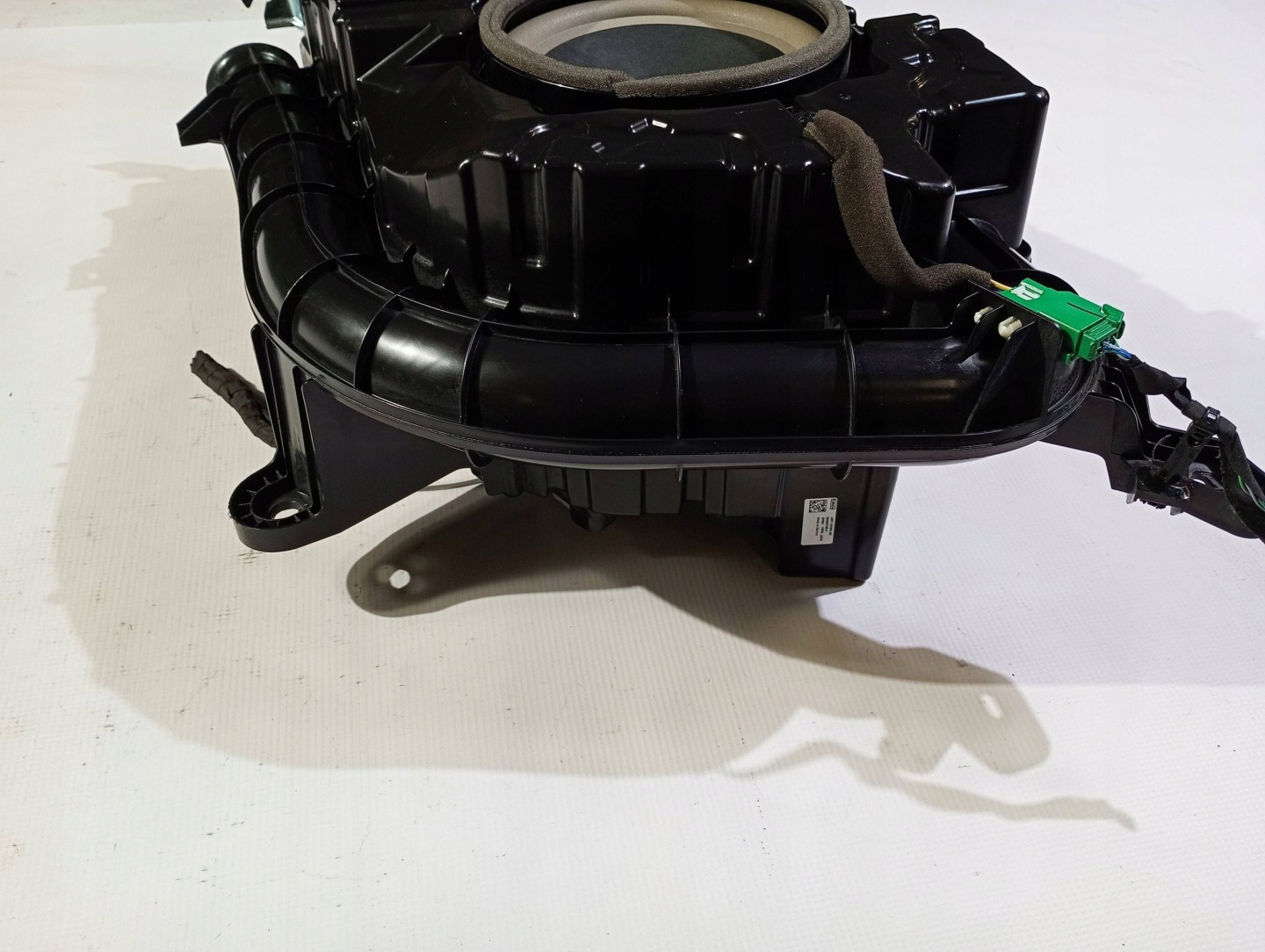 Subwoofer speaker amplifier bang & Olufsen Ford Explorer VI 2020