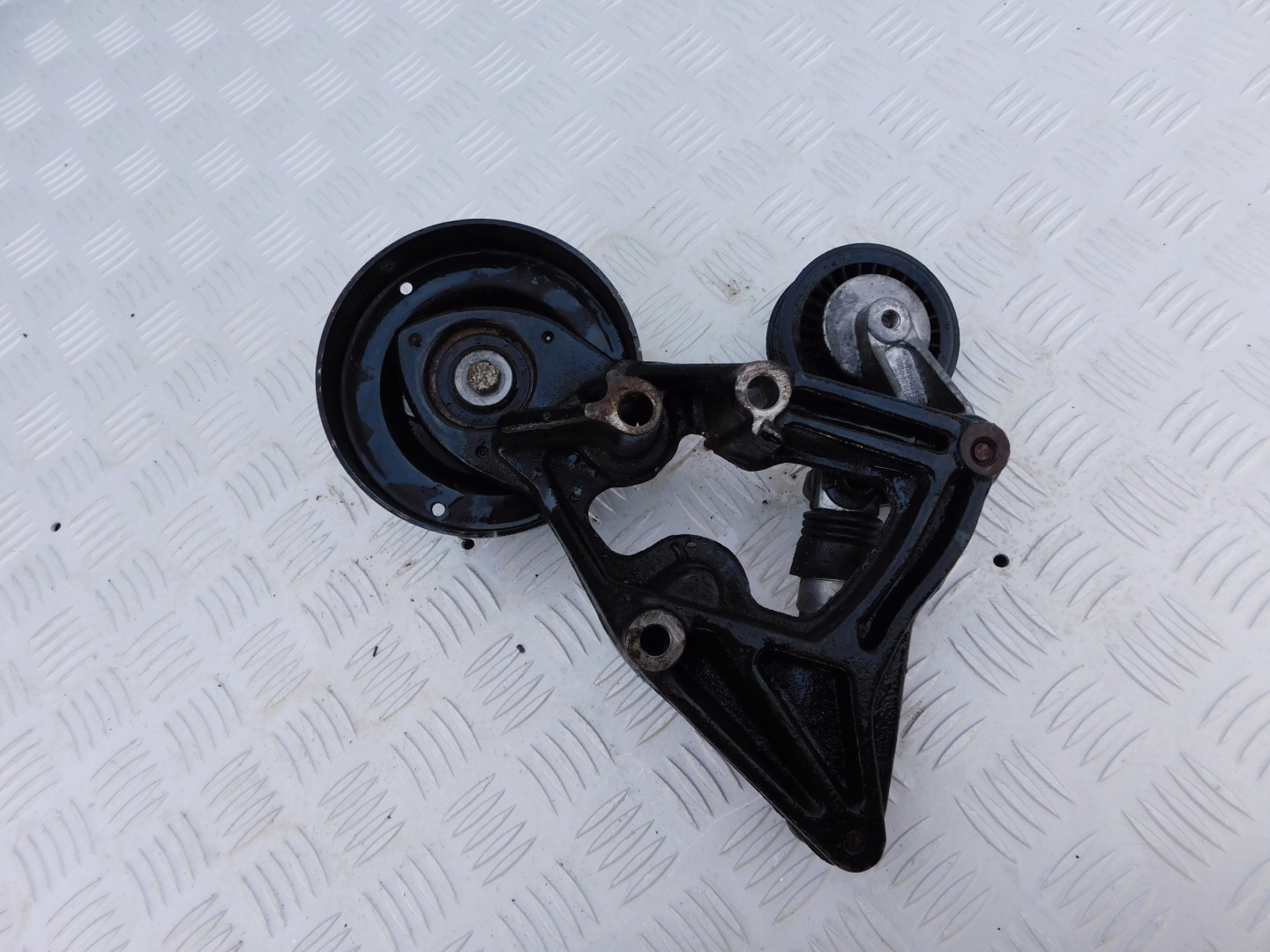 VW CRAFTER 2.5 TDI staffa tenditore - kolka cinghie OEM Originale