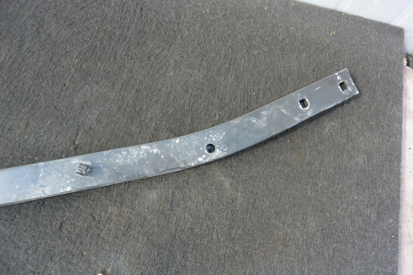 brace under the window MASERATI GHIBLI III