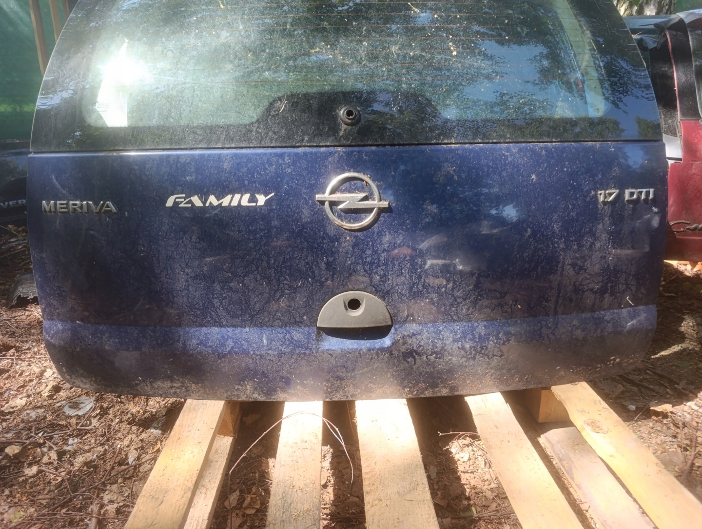 boot door rear opel meriva a Z21B