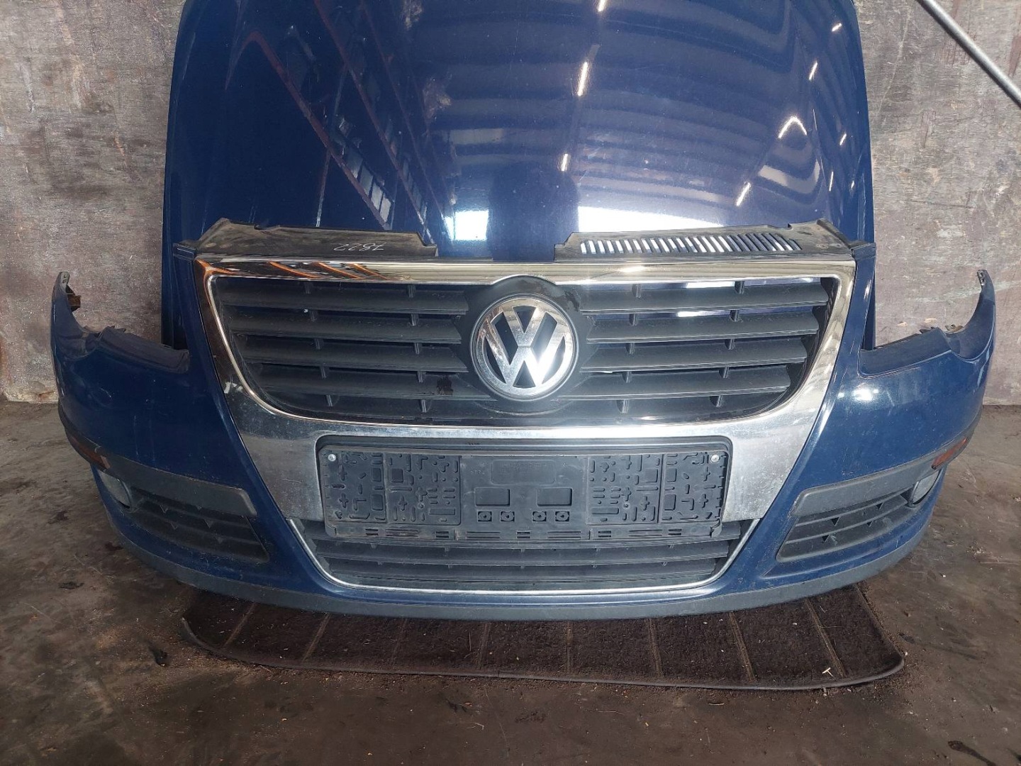 complete front bonnet bumper VOLKSWAGEN PASSAT B6 LA5E ID: 238279