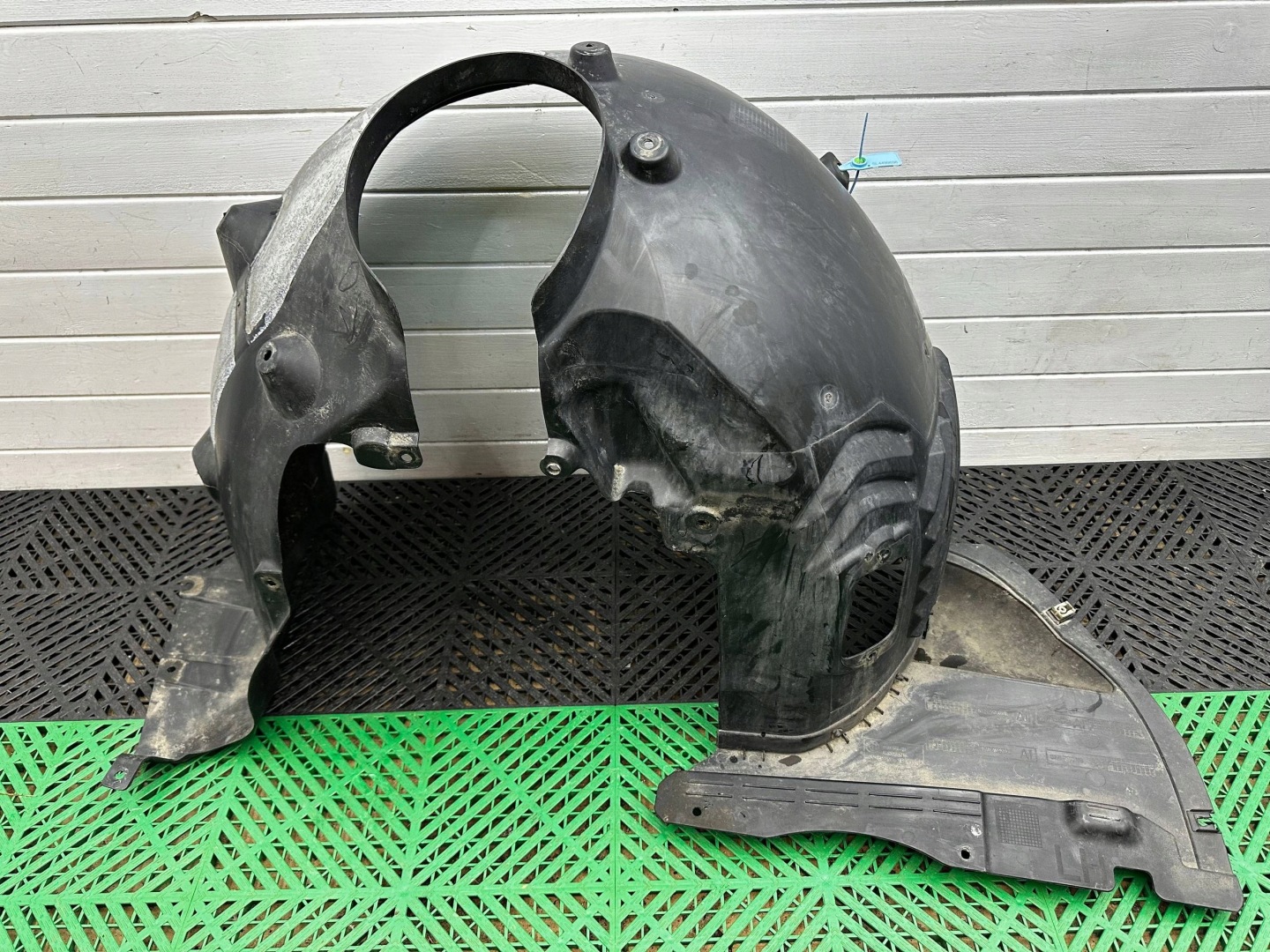 mudguard front BMW 2 F45 7290791