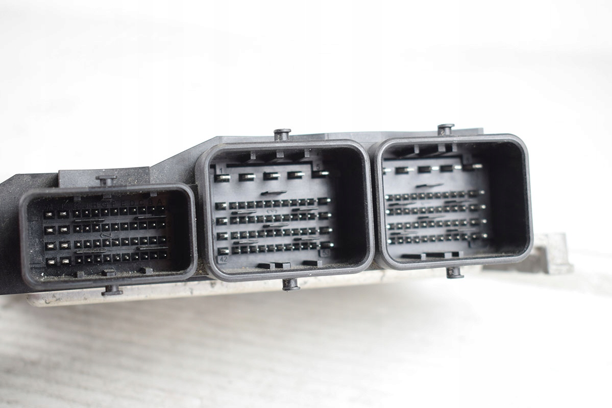 computer control unit CITROEN PEUGEOT 1.6 9674244680