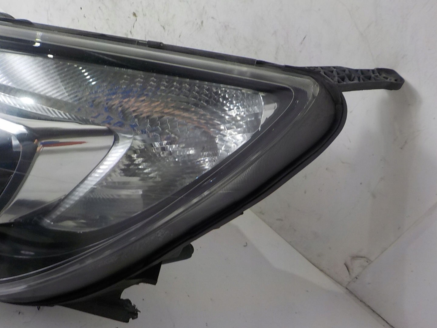OPEL ASTRA J IV GTC CASCADA light left front front UK