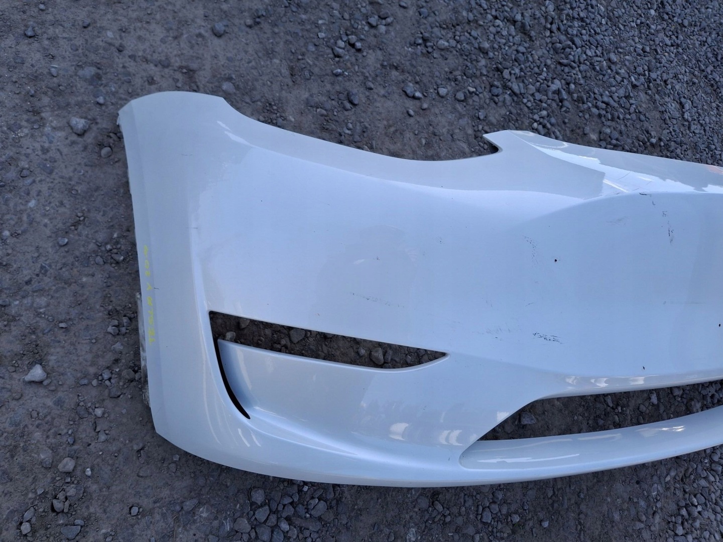 Frontstoßstange TESLA MODEL Y 2020R->