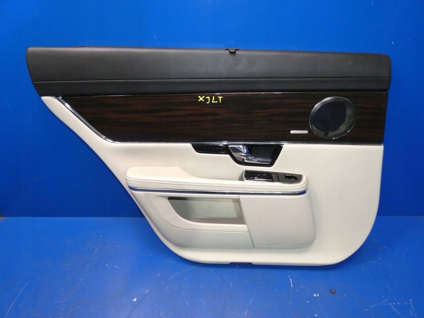JAGUAR XJ X351 LONG side upholstery door left rear part blinds