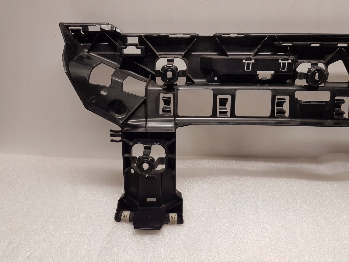 bumper bracket rear part BMW X2 U10 5A329B9