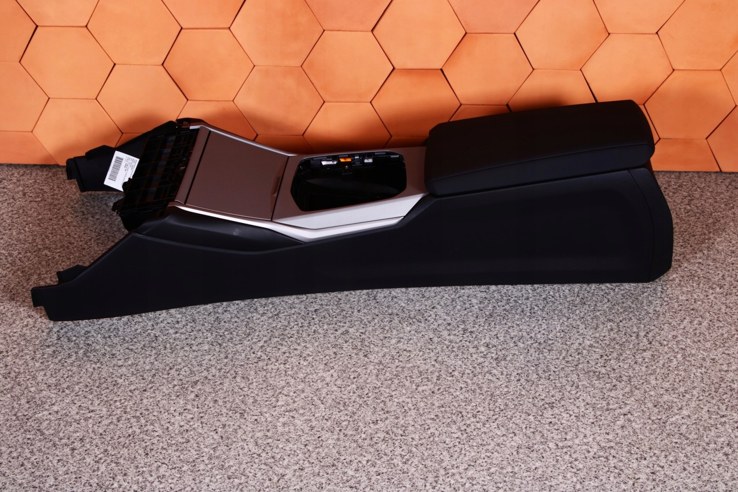 BMW G20 G21 - TUNEL central armrest black