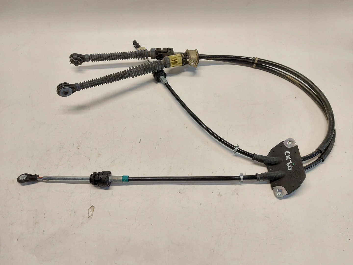 MAZDA CX30 2022r Bowdenzug Schalt getriebe