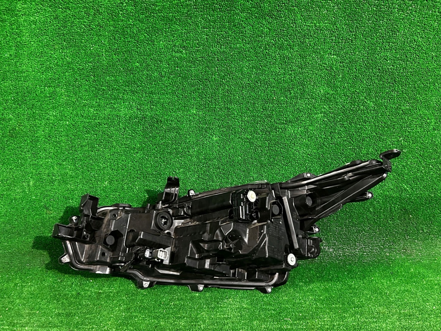 REFLEKTOR right TOYOTA COROLLA E21 sedan FULL LED