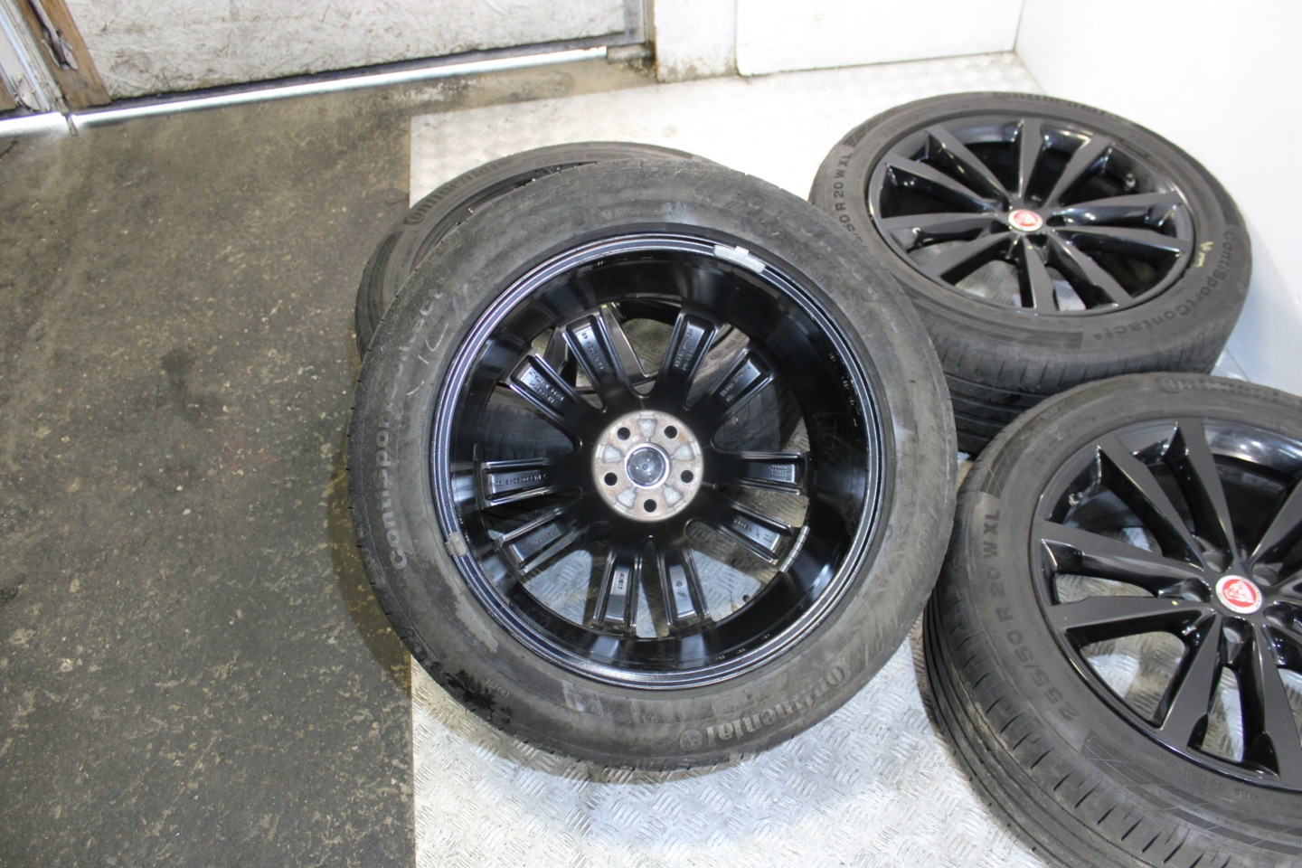 wheels discs disc JAGUAR F-PACE X761 HK8M-1007-HA 255/50 R20