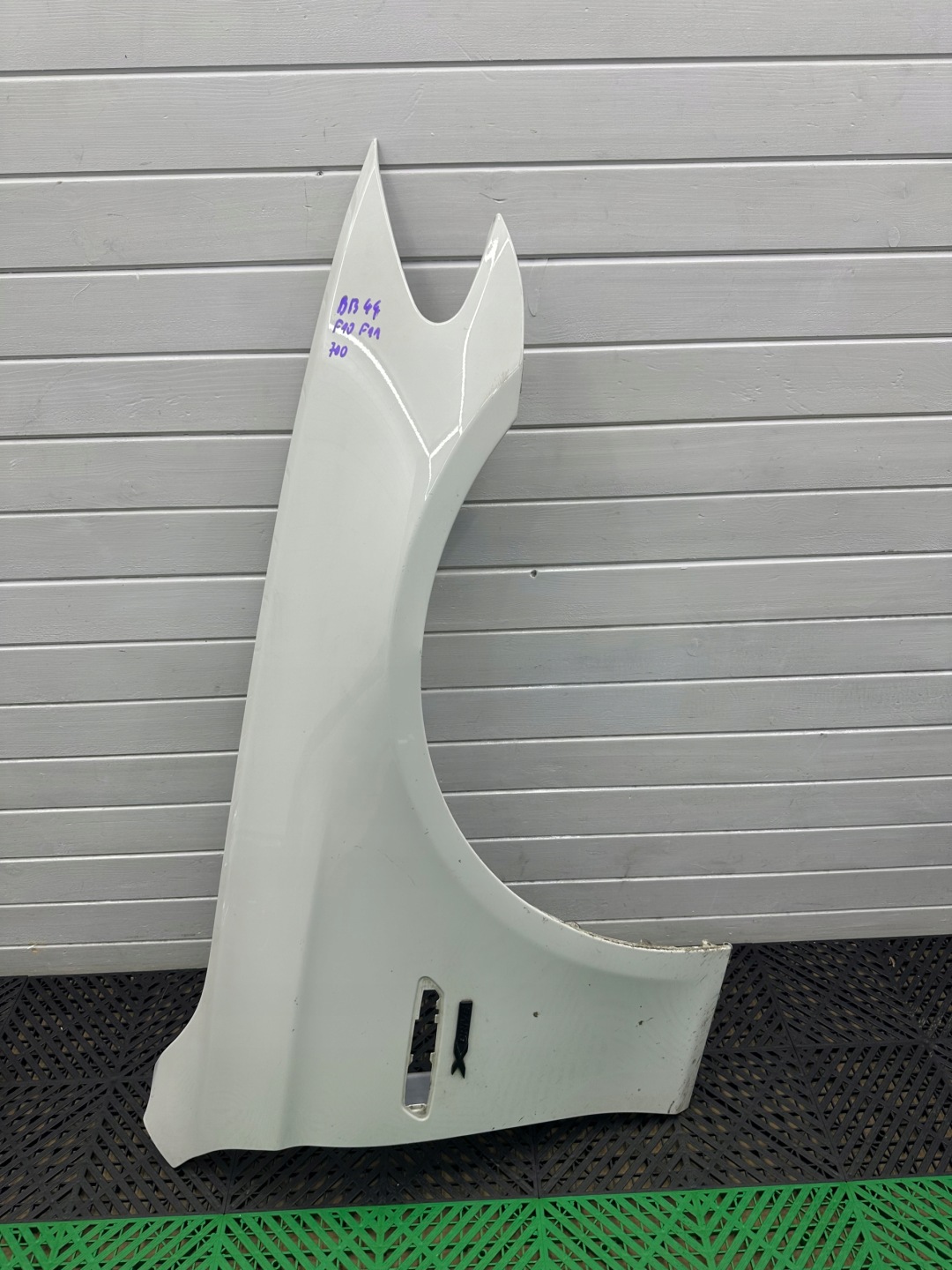 fender right front BMW F10 F11