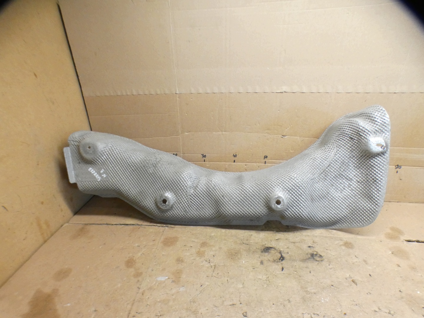 Tôle Couverture tablier moteur TERMICZNA DACIA DOKKER 1.5 BLUE DCI