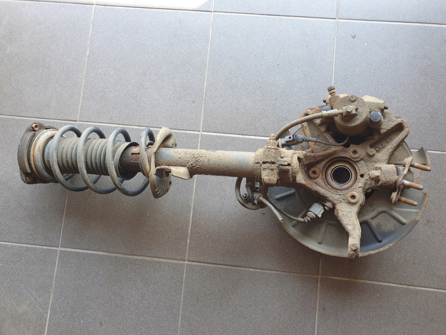 MACPERSON swing AUDI A3 8P 1.6 TDI LP 2008