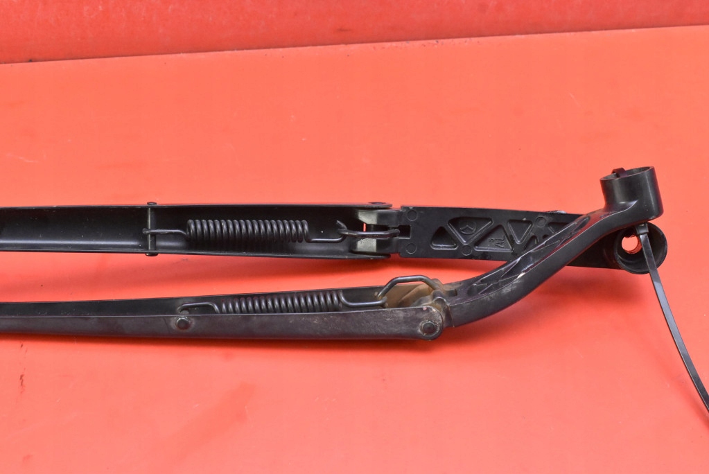 wiper arm front EU MAZDA 3 2 II BL 09-13