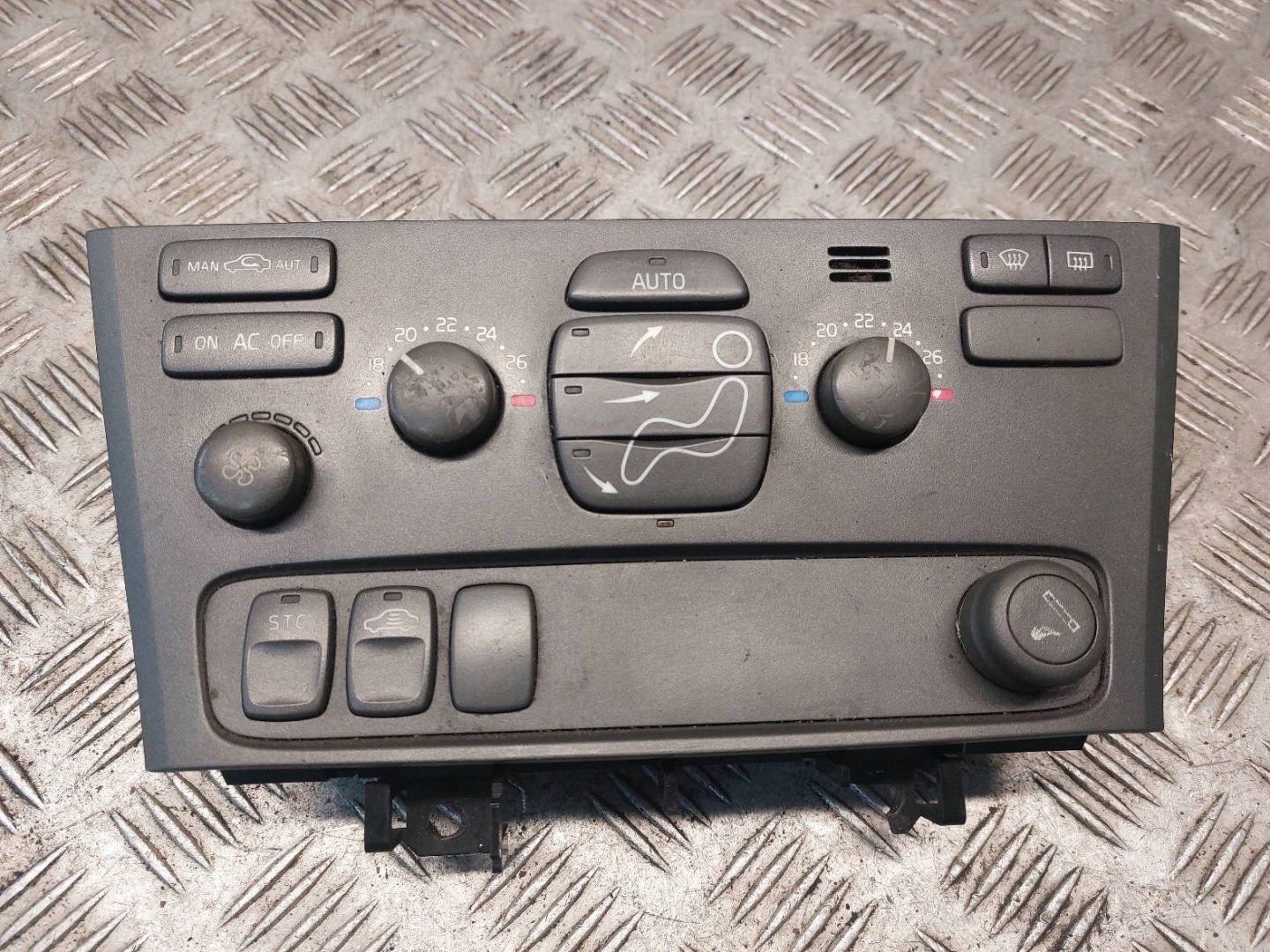 PANEL BOCCHETTE VOLVO S60 e 7923