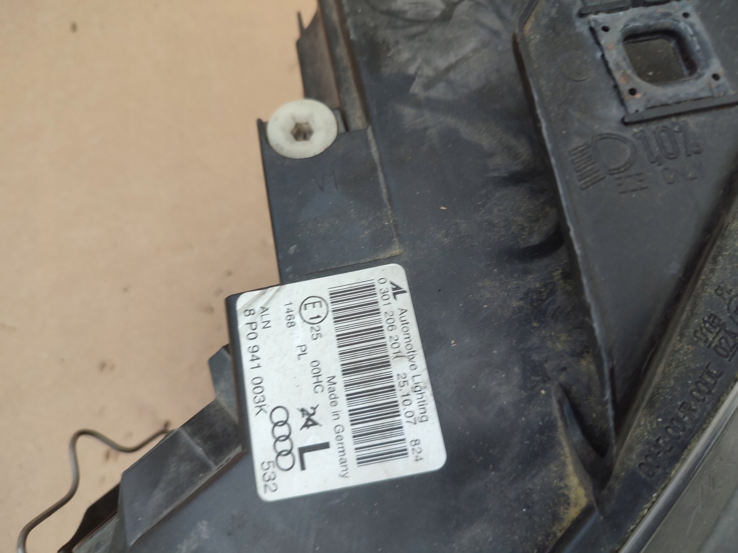 light left front front left Audi A3 8P 8P0941003K