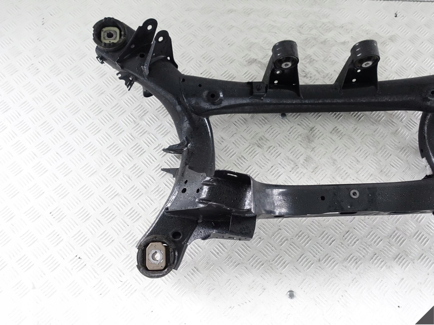 BMW 3 G20 subframe axle beam axle beam sider rear part