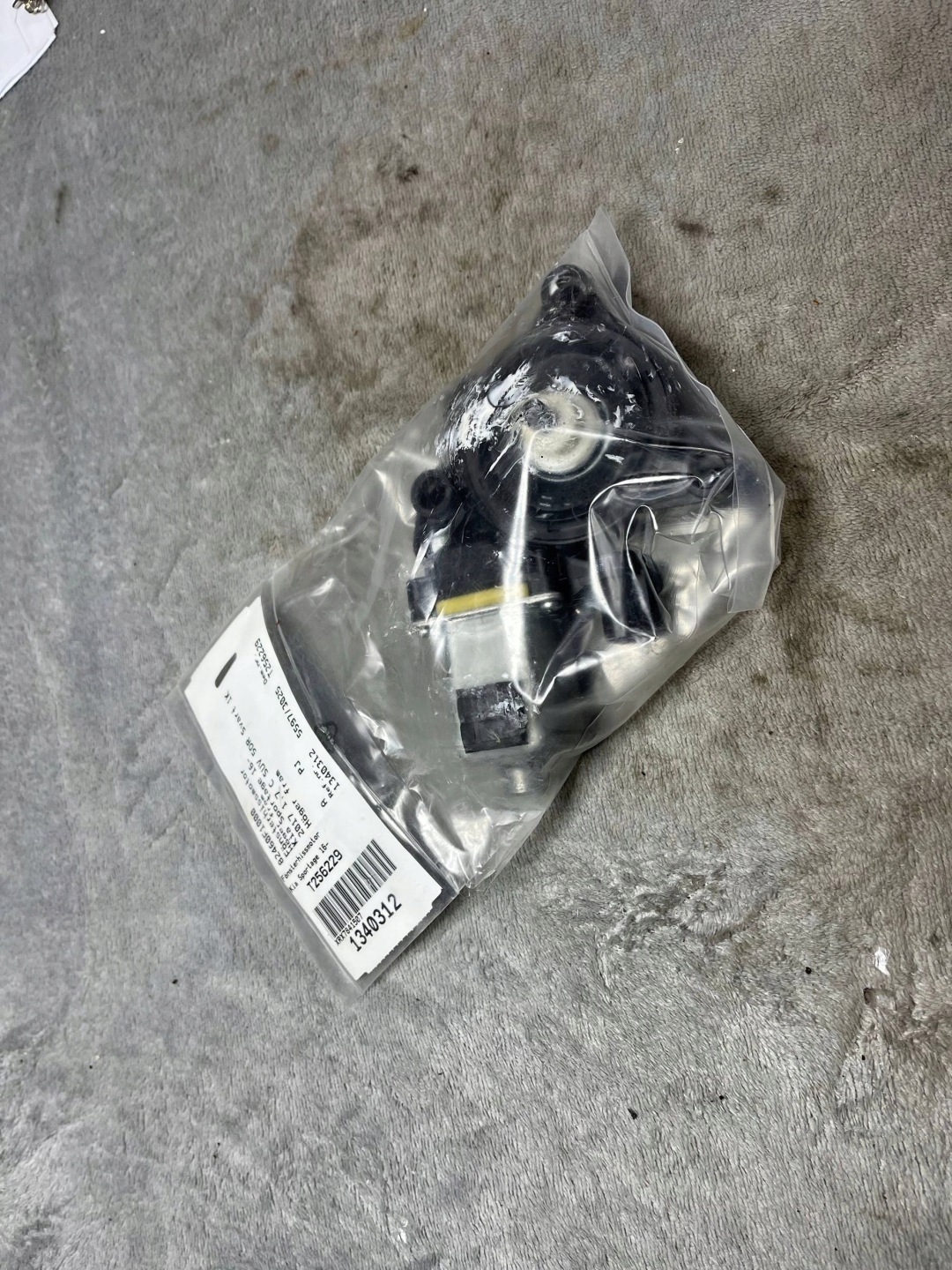 KIA SPORTAGE IV 4 mini motor lifting windows front right 82460F1000 !J