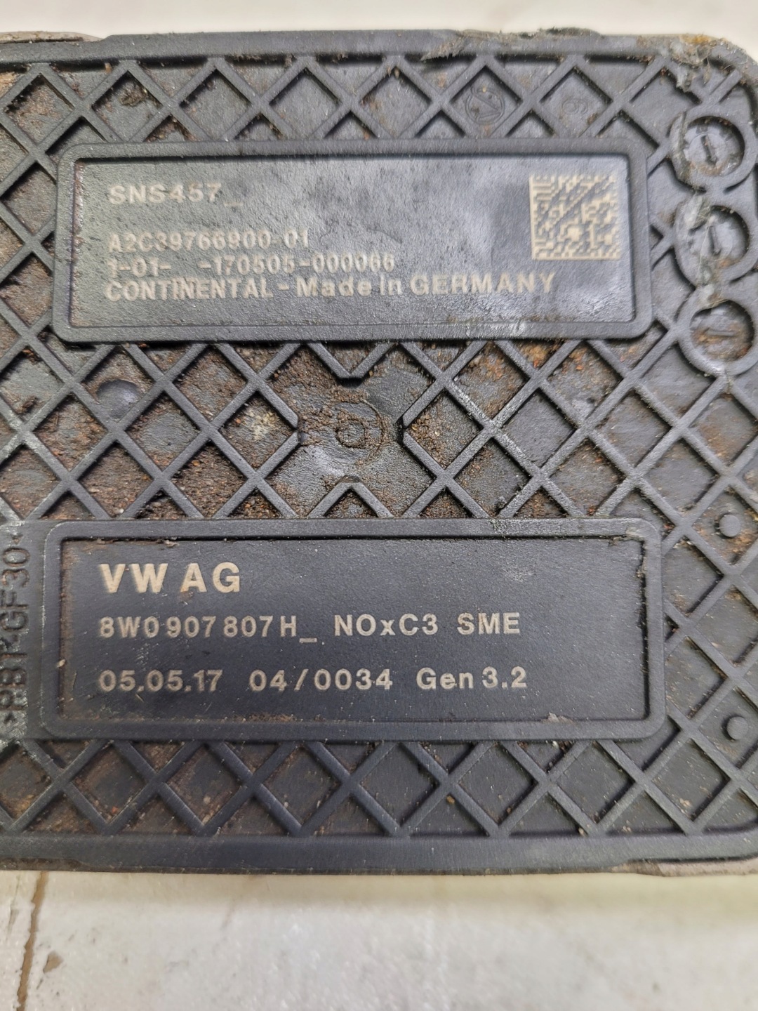 SONDA LAMBDA snimač NOX AUDI A4 B9 8W0907807H
