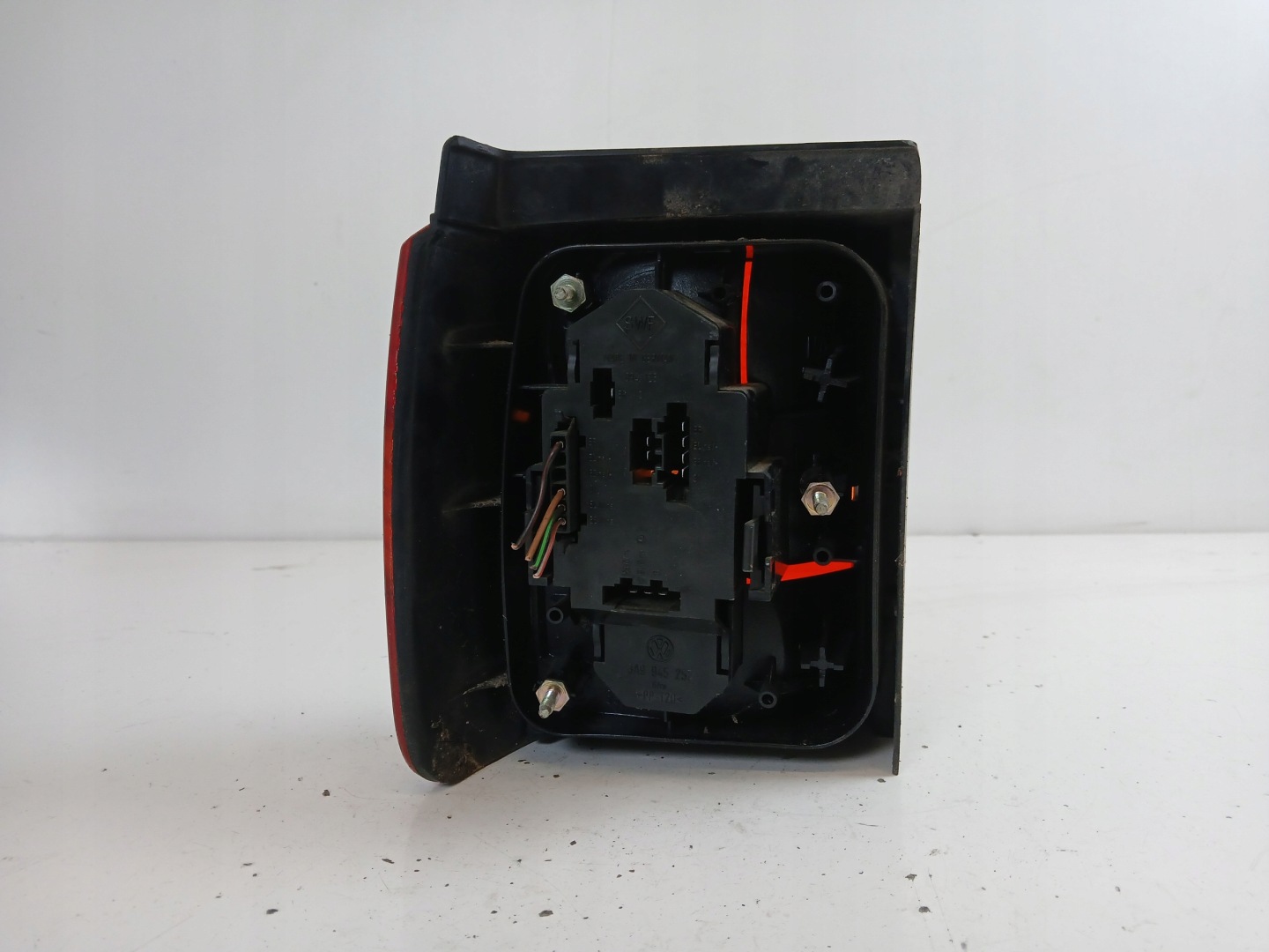 VW PASSAT B4 KOMBI light right rear part 3A9945112