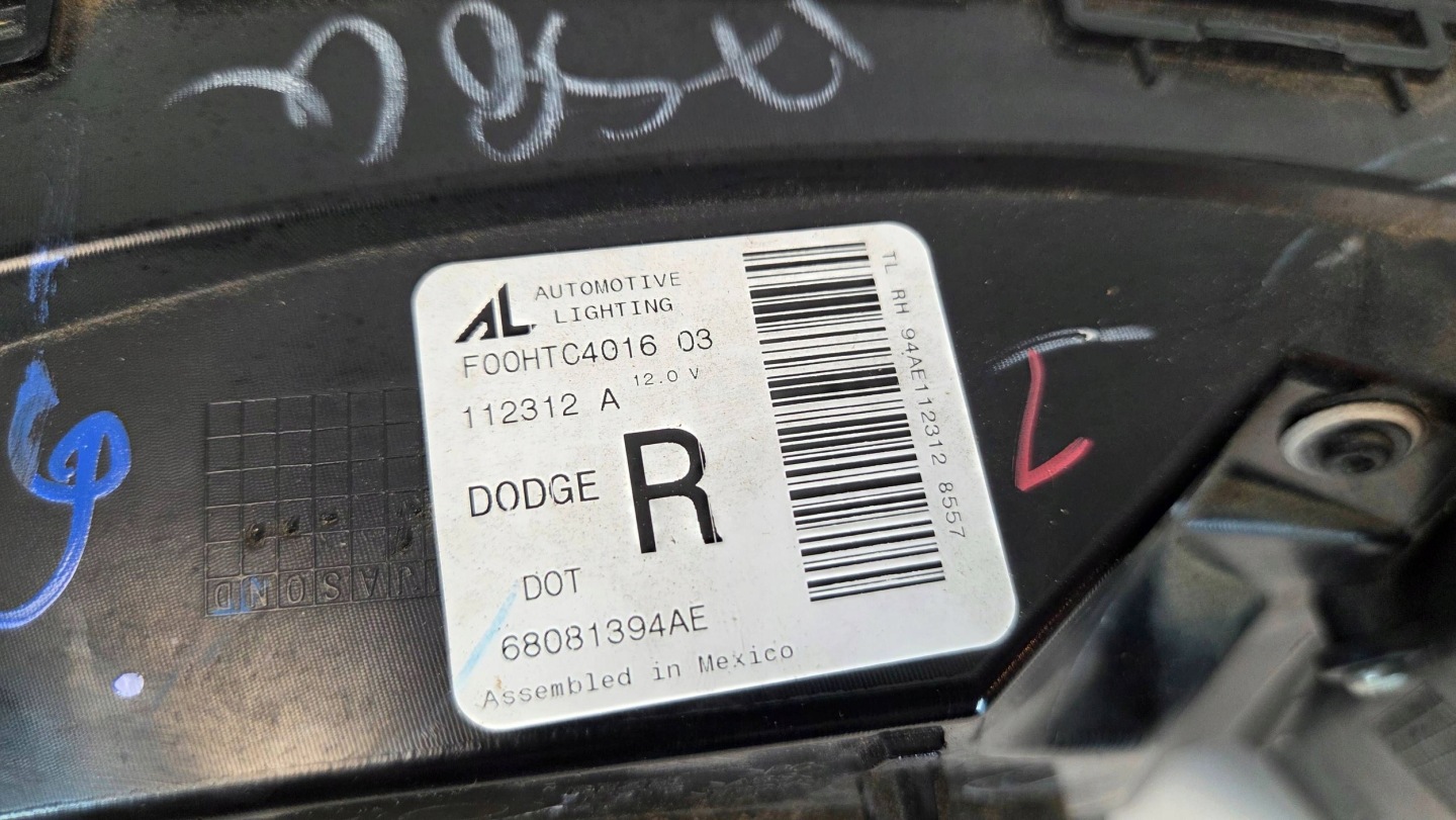 Dodge Dart 12-16 USA light rear rear part right
