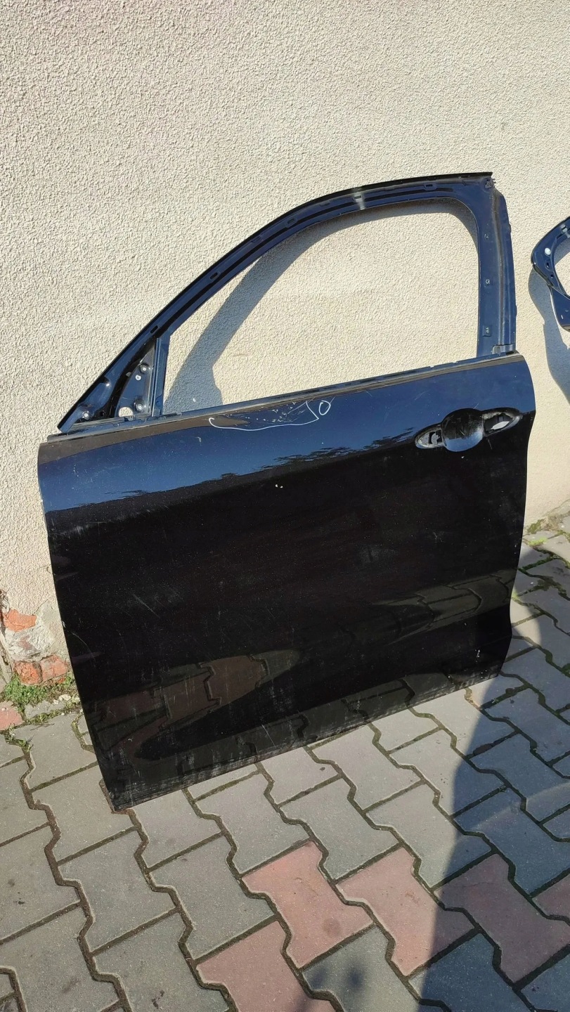 Alfa Romeo Stelvio 2021 front side left door