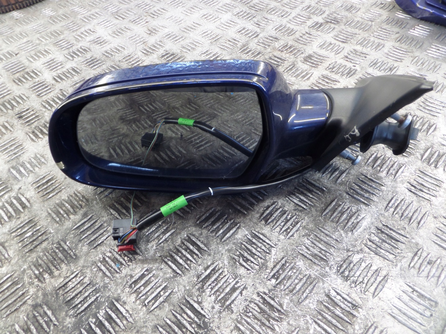 mirror left AUDI A4 B8 LIFT LZ5A 6+2 PIN UK