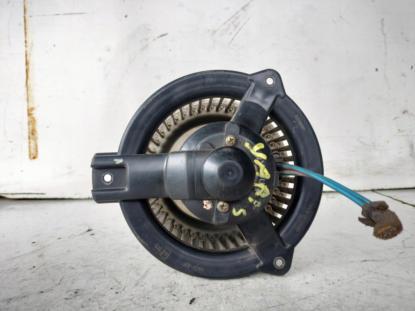 TOYOTA YARIS e riscaldamento BOCCHETTE 194000-1210