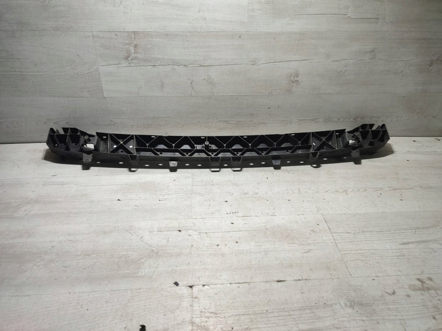 Peugeot 2008 II 2020 Poignée / Support plaque Pare choc Avant
