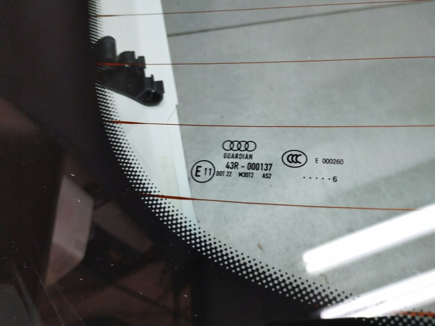 Audi A5 Sportback 8TA trunk door boot window rear part LS9R