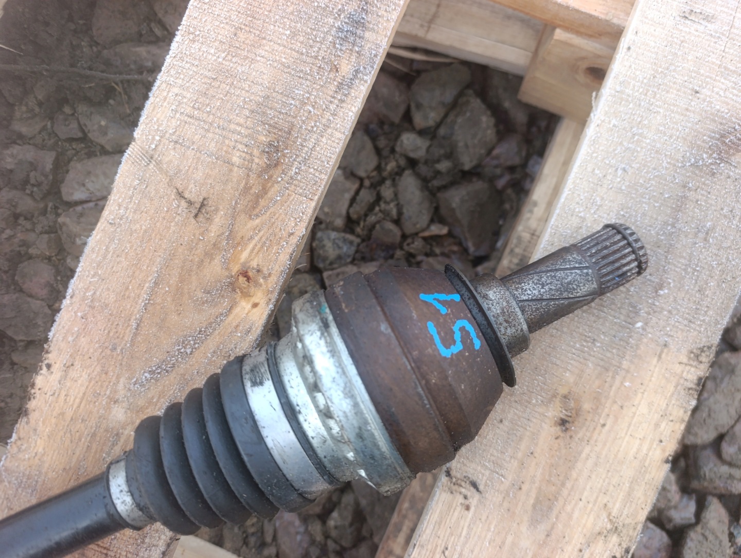 semi-axis left OPEL ASTRA J 4 1.6 XER AAFS 13335140