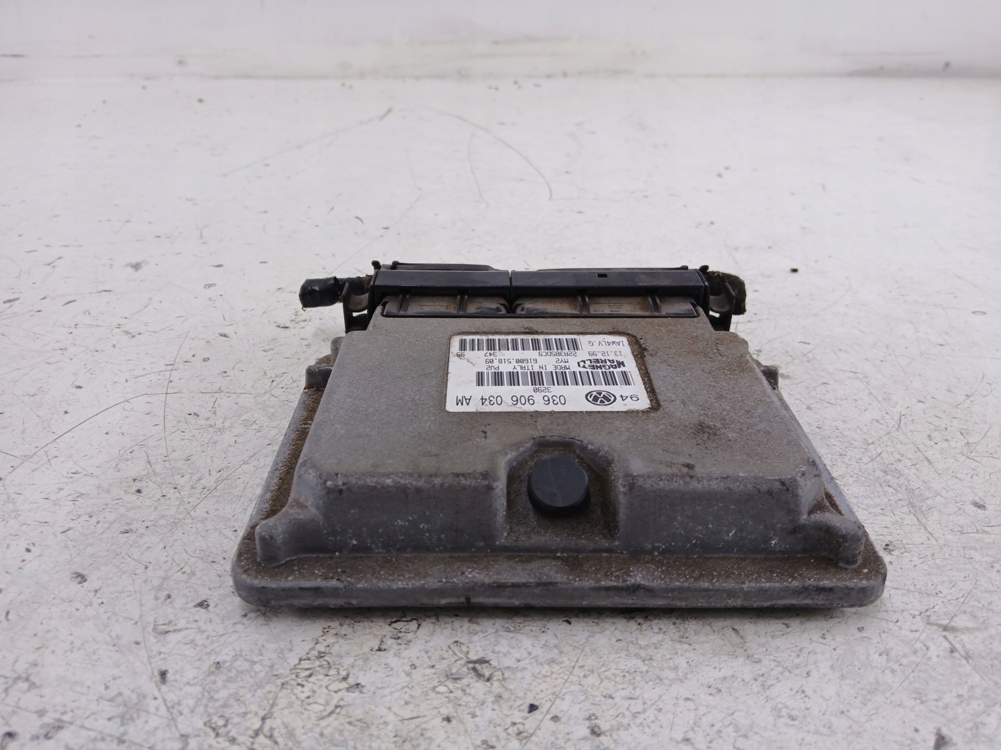 VW GOLF IV BORA 1.6 control unit of the engine 036906034AM