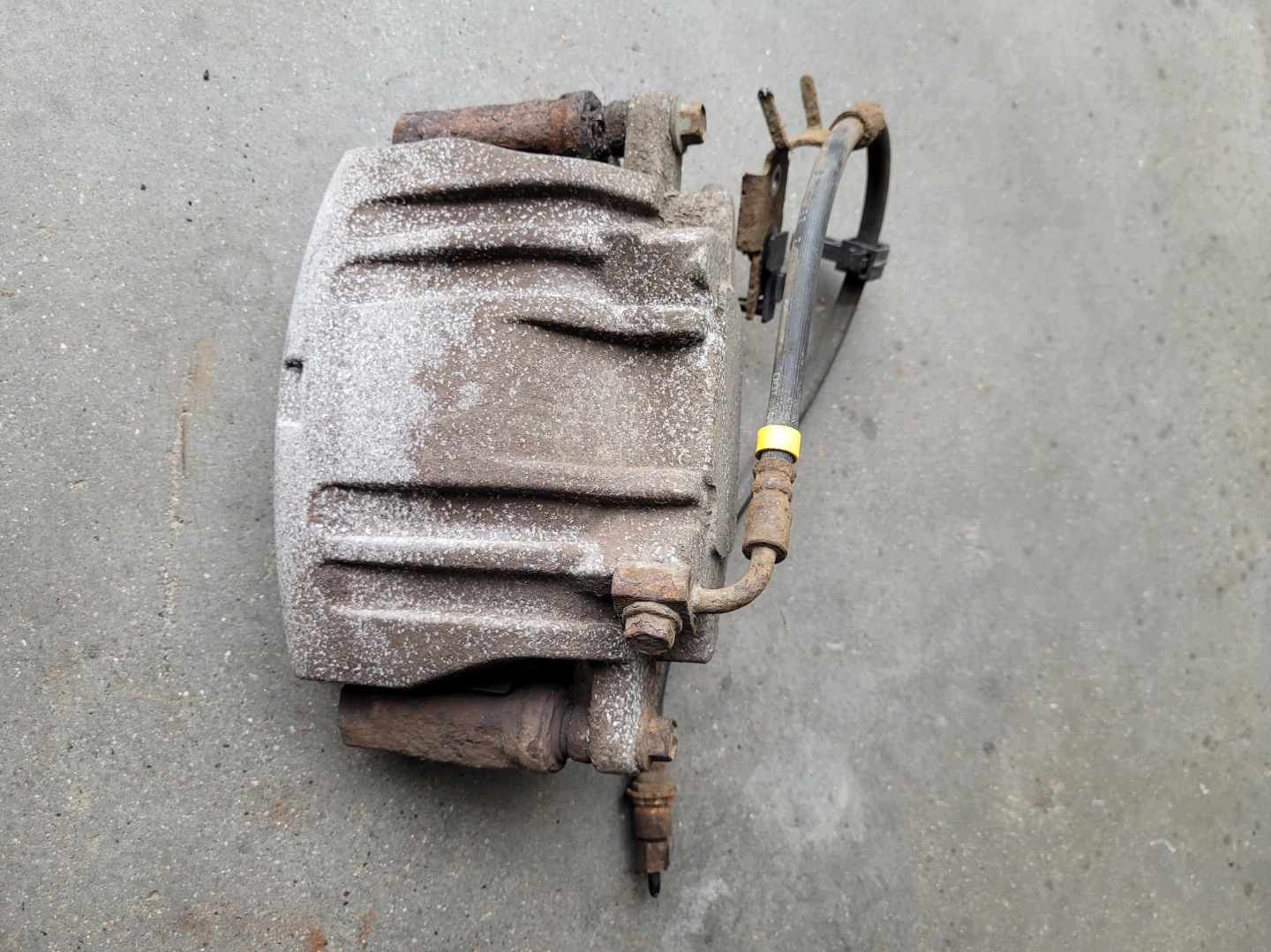 caliper brake front front left CHRYSLER 300C II LANCIA THEMA