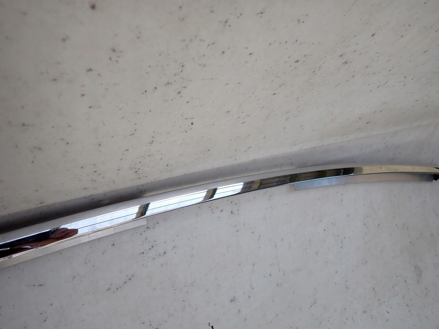 TESLA MODEL S 12-> CHROM lišta Karoserie střechy levá