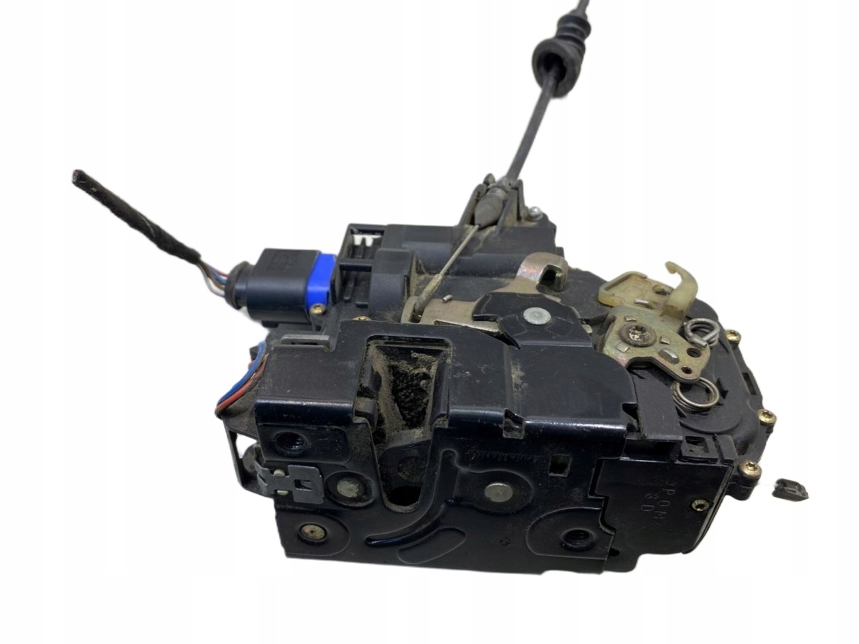 lock door right front SKODA FABIA and 8 PIN 3B1837016BQ