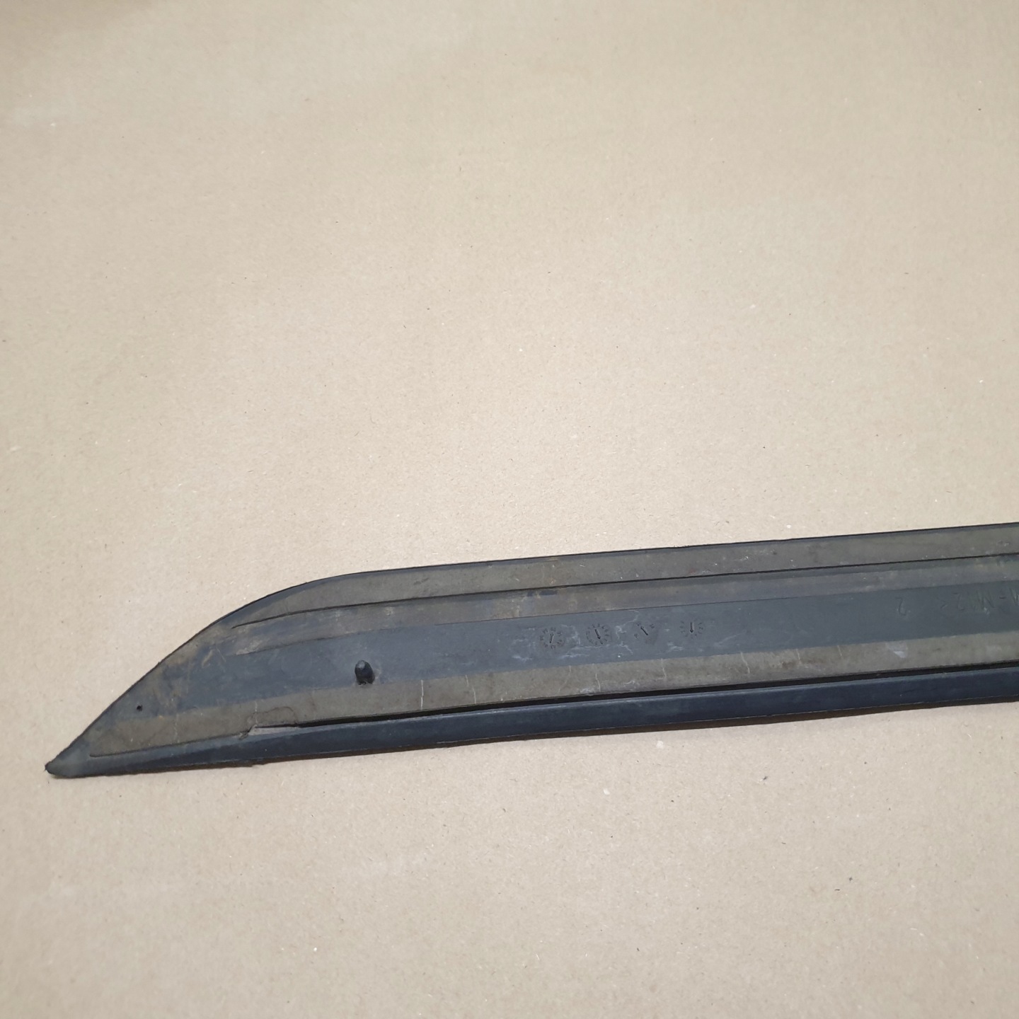 moulding door left front FORD FOCUS 98AB-F20939-AEW OE