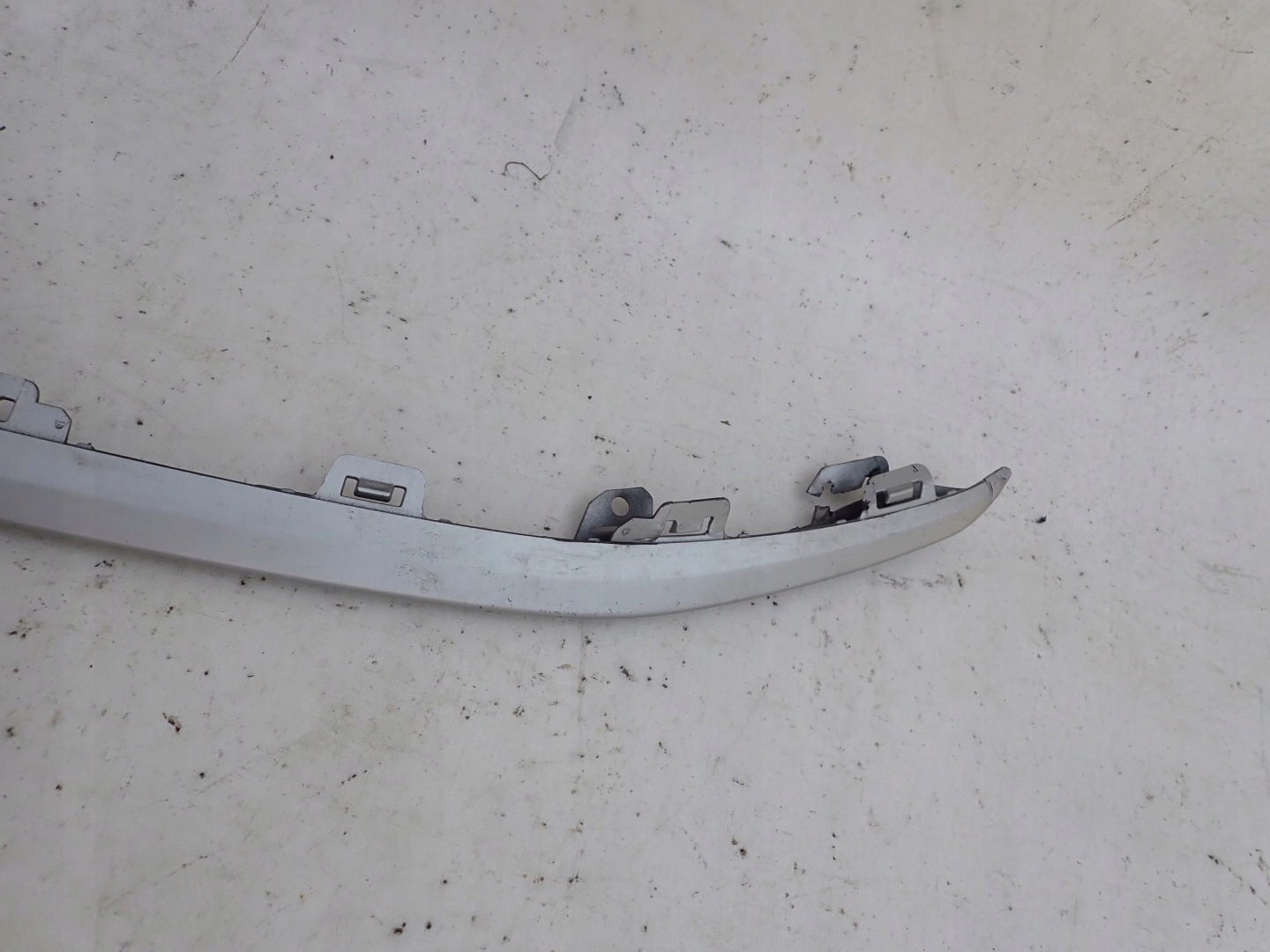 AUDI A3 IV 4 8Y S-LINE 20-> cap moulding of a bumper front