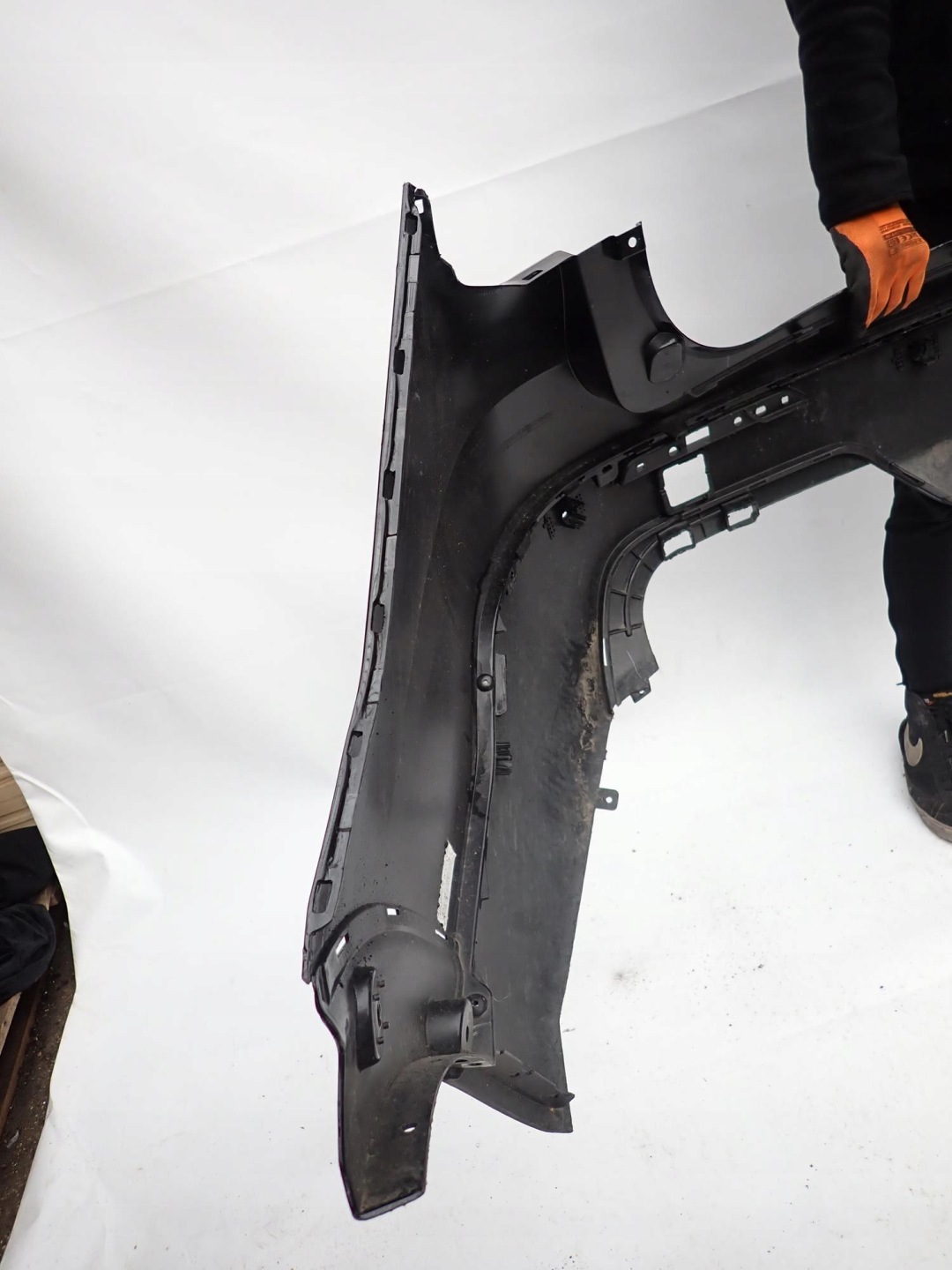 FORD EXPLORER VI 6 19-> bumper rear part rear PDC