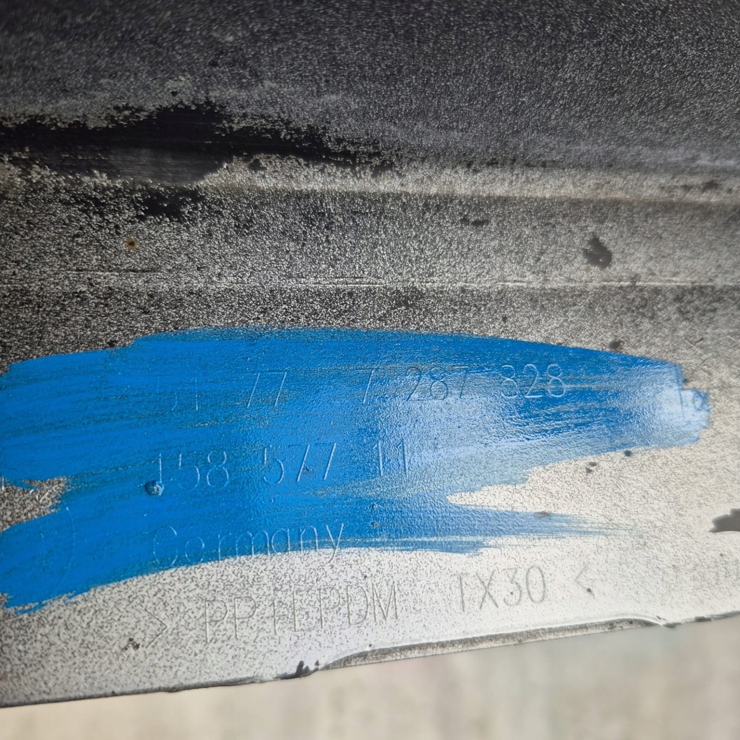 BMW 1 F20 11-19 threshold right moulding threshold right 7287828