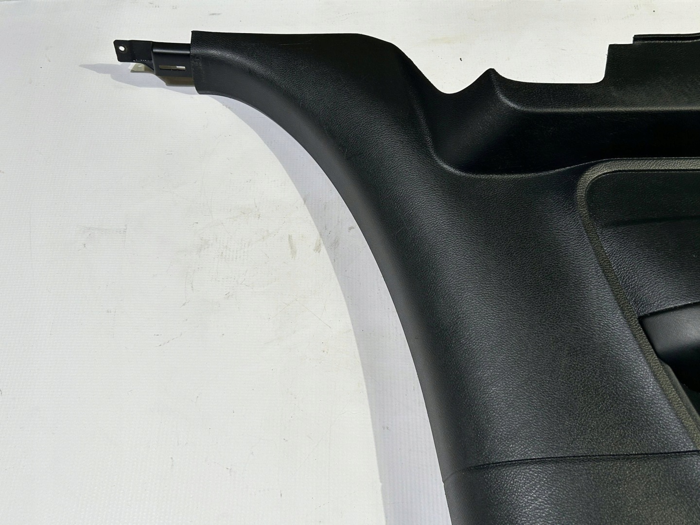 side upholstery rear part rear left left Dodge Challenger 2015