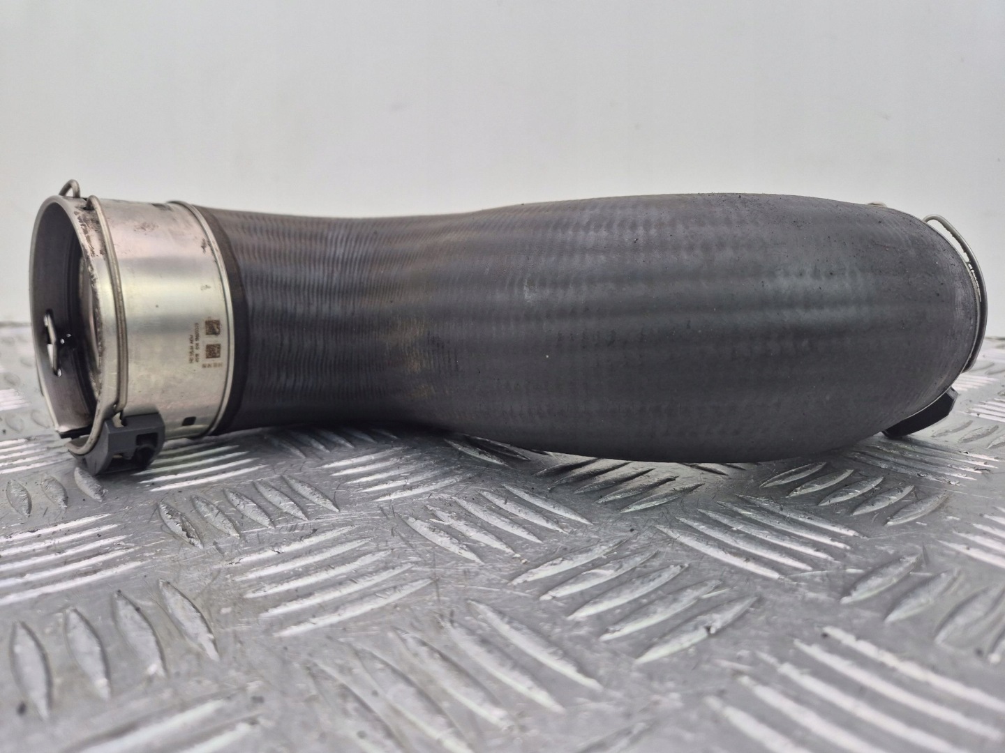 Mercedes 2.2 CDI SPRINTER W907 hadice intercoolera A9075282300 OM651958