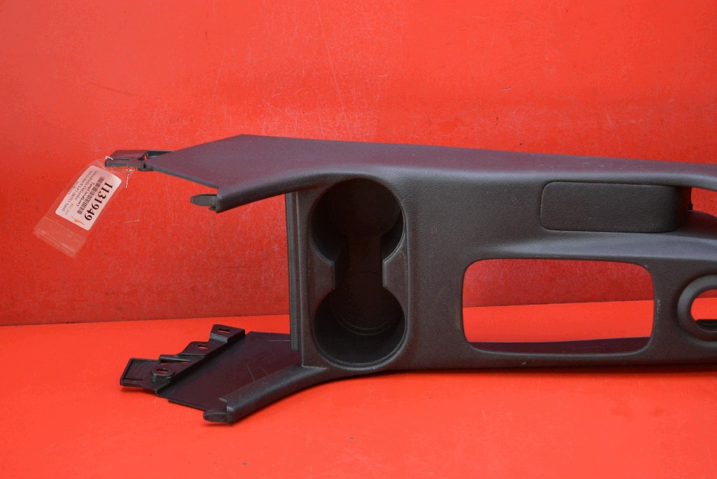 tunnel central armrest EU 8011B154 MITSUBISHI OUTLANDER 3 III 12-14
