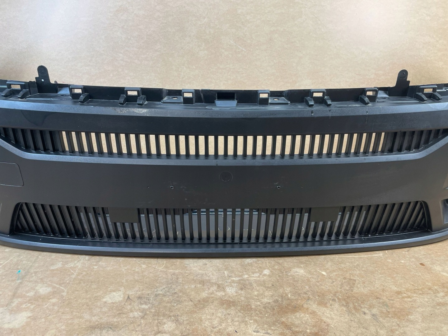bumper front front RENAULT MASTER IV 4 5 V 2024- 620223390R