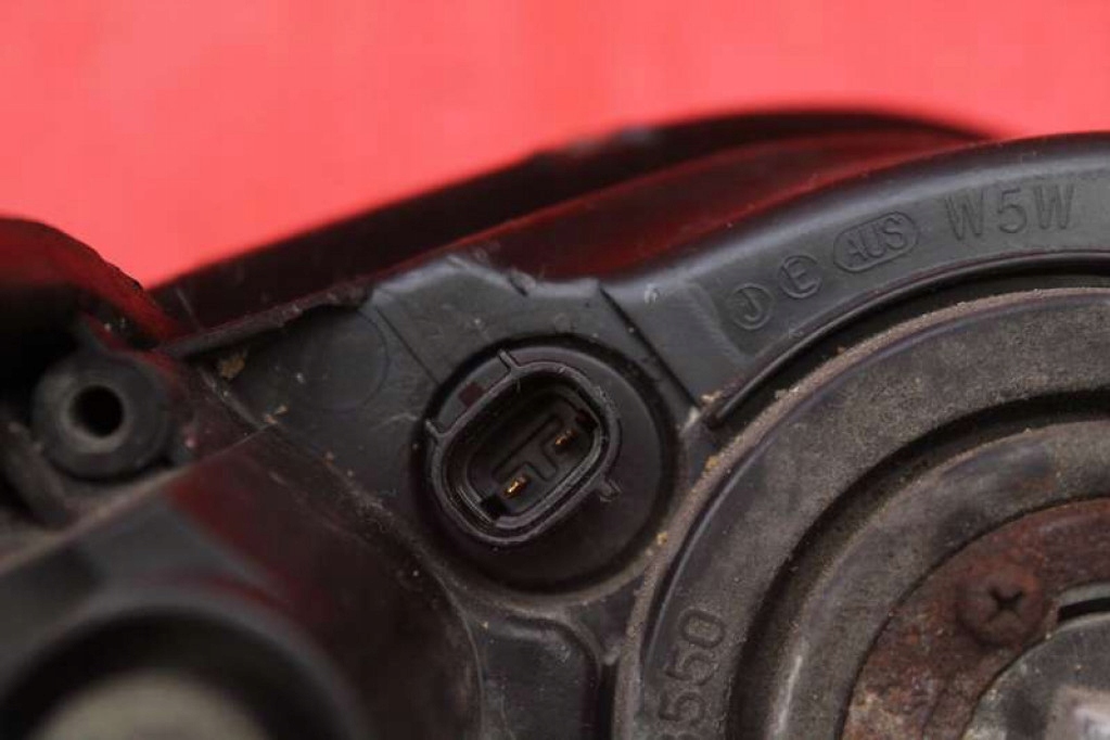 REFLEKTOR left light front EU P2951 MAZDA 3 1 and BK 03-06